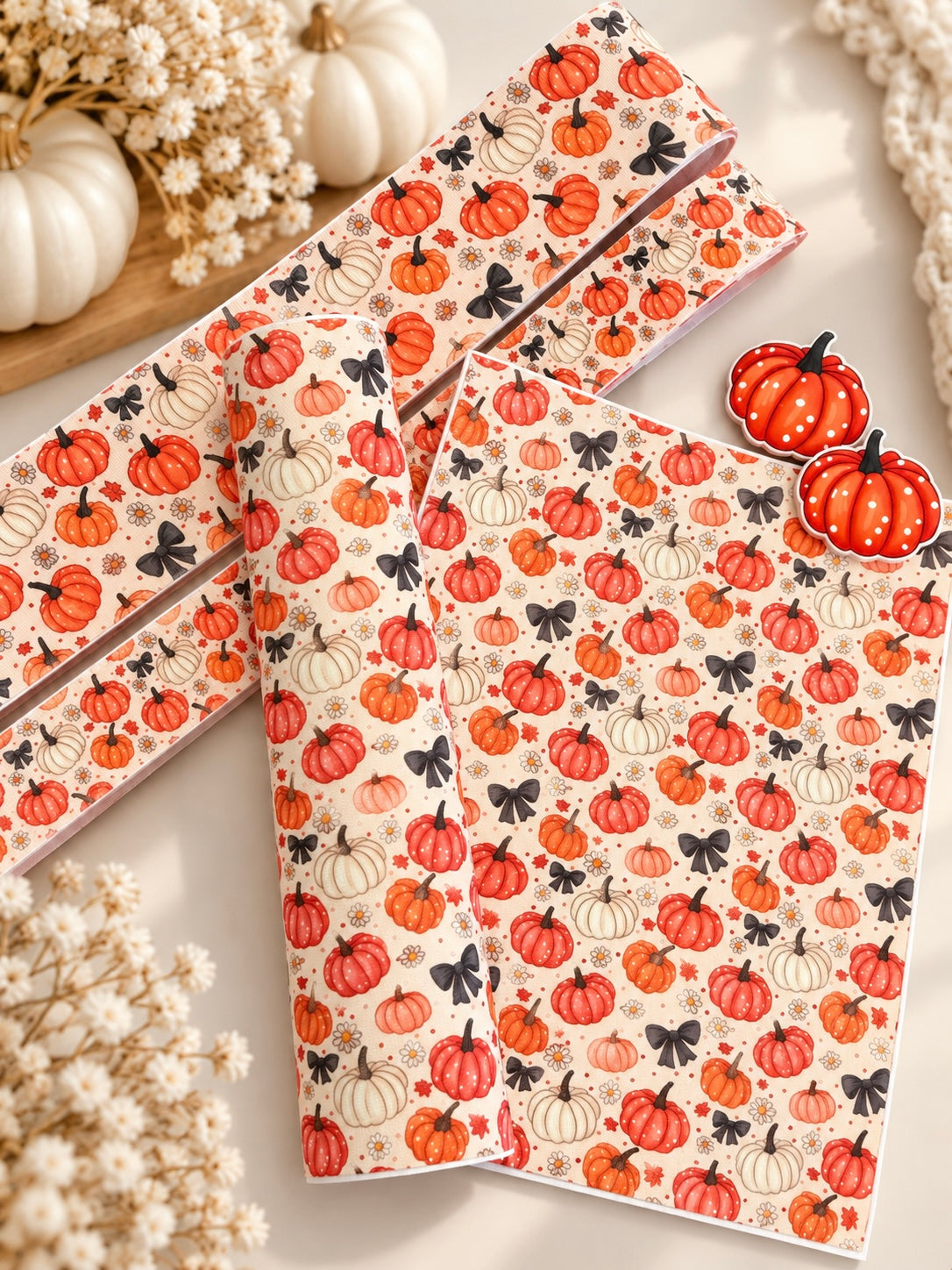 Polka dot pumpkin print w/blk coquette