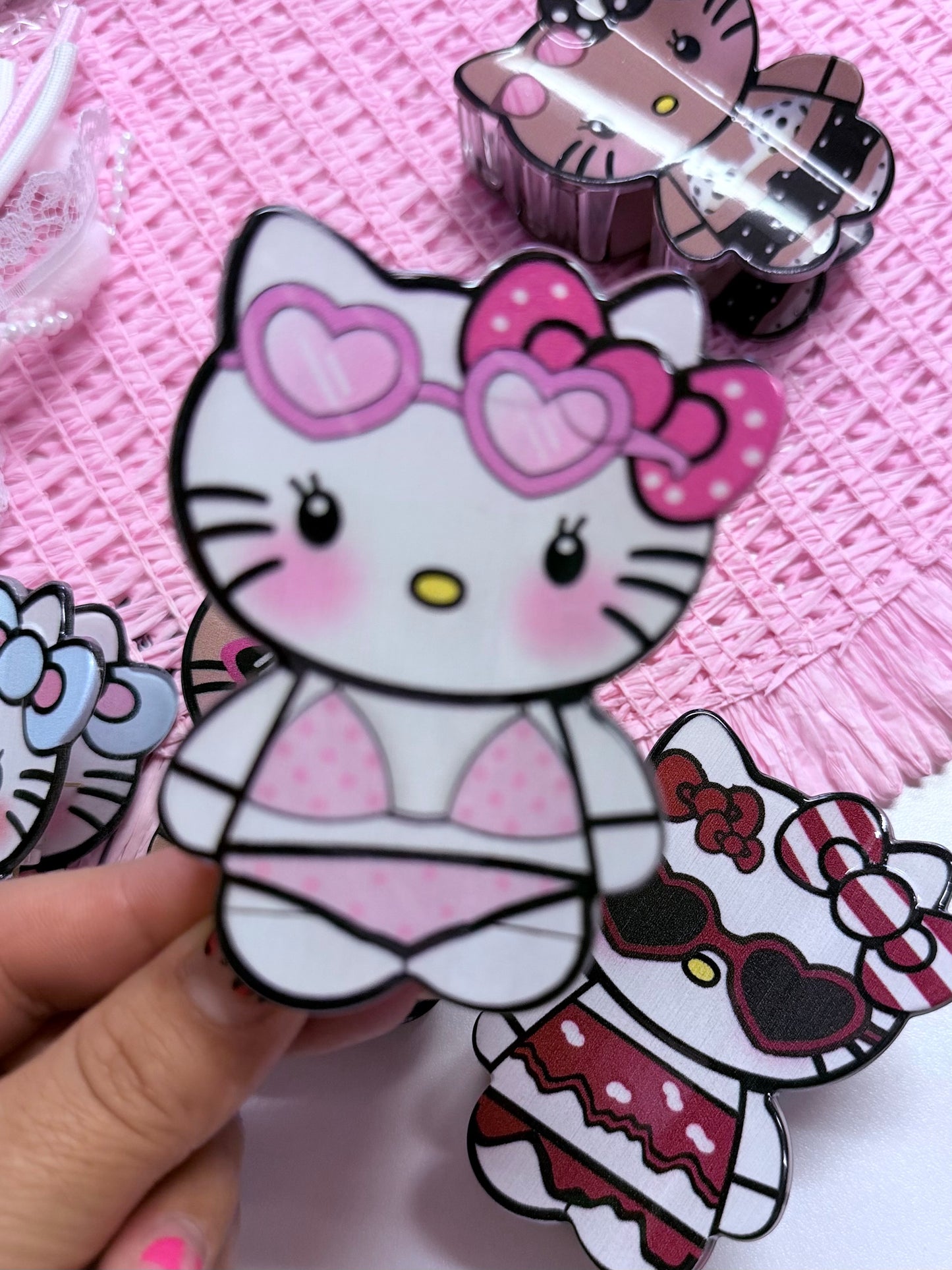 Kitty hair claw clip