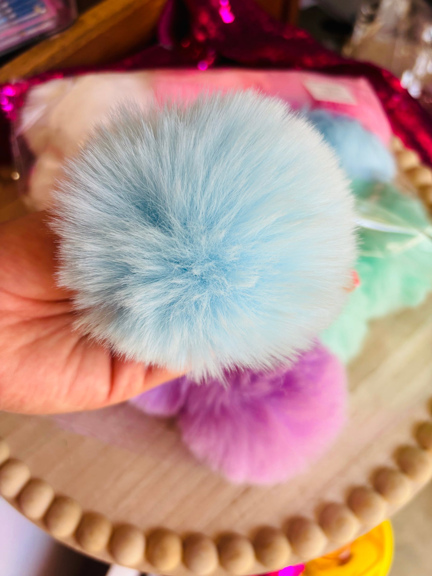 Filler-llavero pompón -Pastel color
